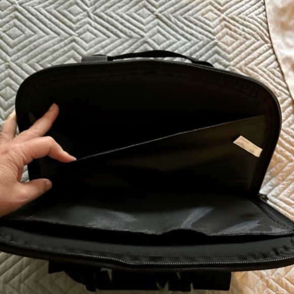 Allen Company Victory Double Handgun Attache Case **NEW** NEVER USED! - Picture 6 of 9